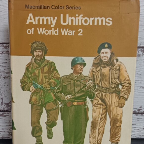 Andrew Mollo / Malcolm McGregor - Army Uniforms Of WW2 - Hardcover Book - Picture 1 of 1